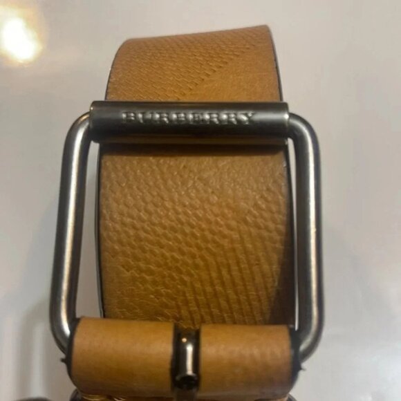 Authentic Burberry camel unisetrendy stylish leather silver buckle detail 39 - Picture 4 of 4